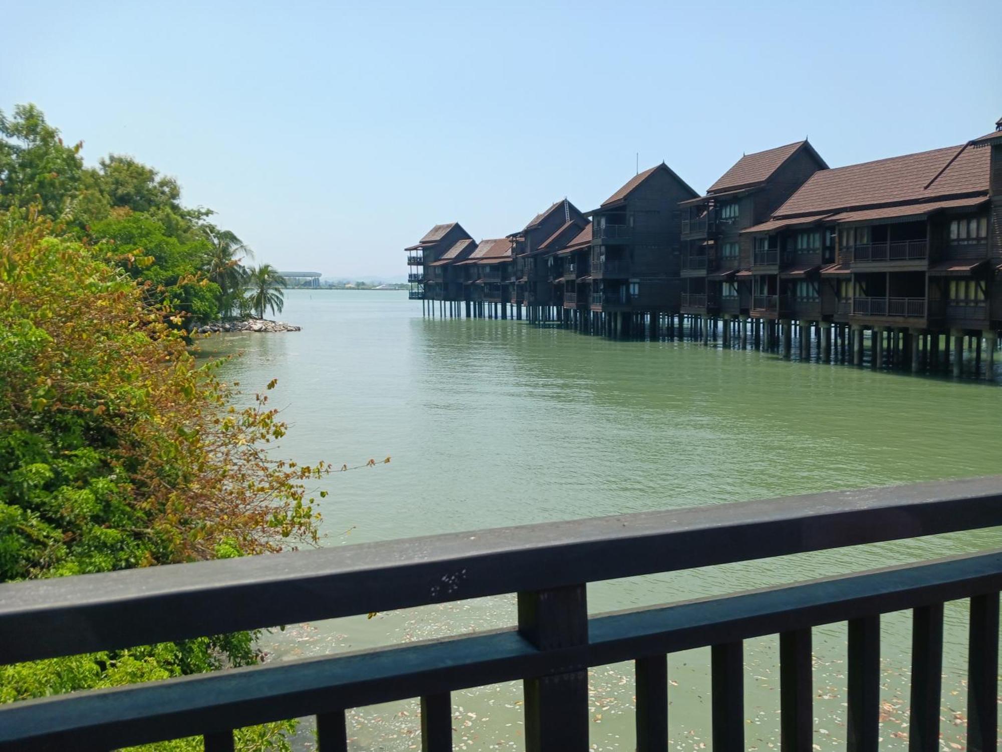The Green Lagoon Пантай-Сенанг Экстерьер фото